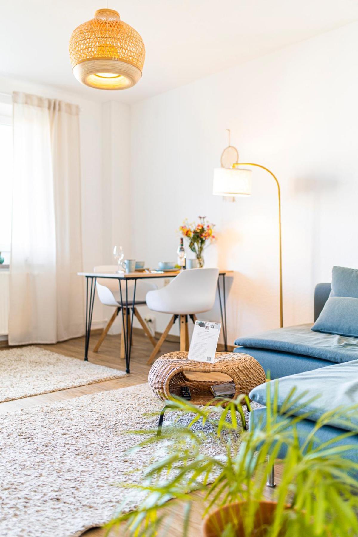 Modernes 2-Zimmer-Apartment Mit Balkon Und Netflix جينا المظهر الخارجي الصورة